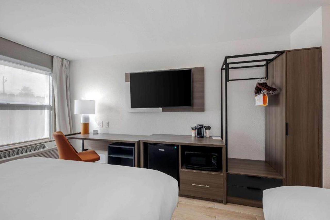 Comfort Inn 南帕诸岛 外观 照片